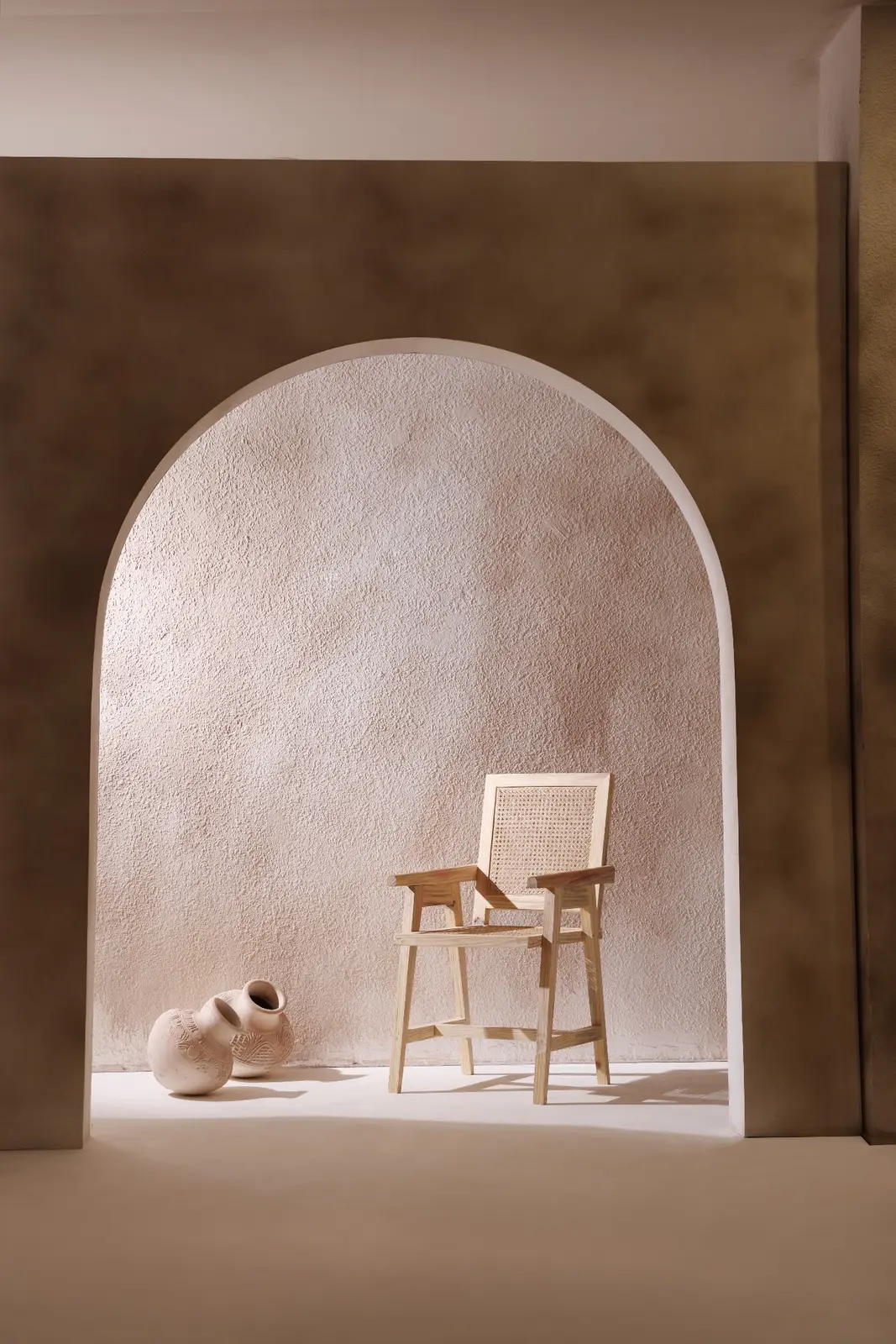 Arched neutral photography set at Studio Sabi